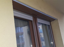 Világosszürke színű aluredőny – Budapest XIII. kerület